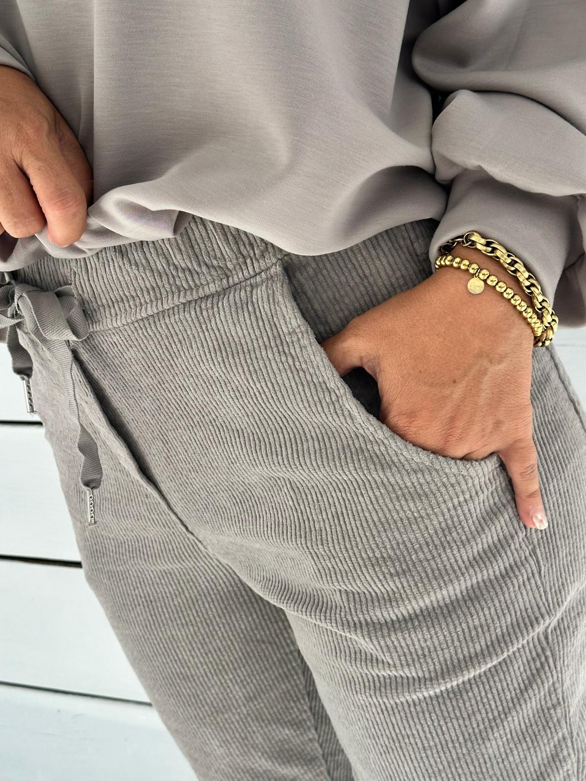Cordhose „Cozy Cord“ – Grau