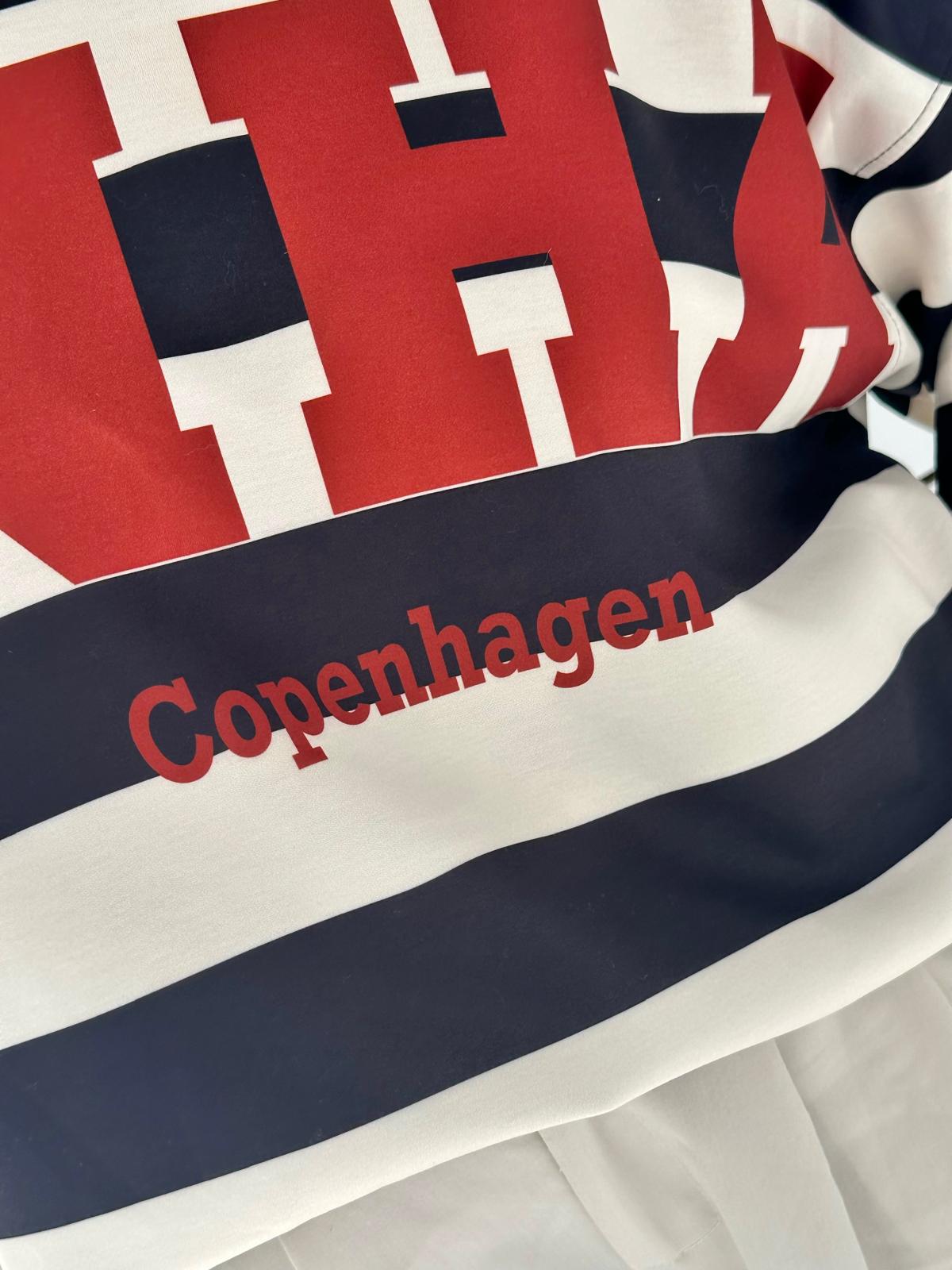 Oversize Sweatshirt „Copenhagen“ – Black/Offwhite