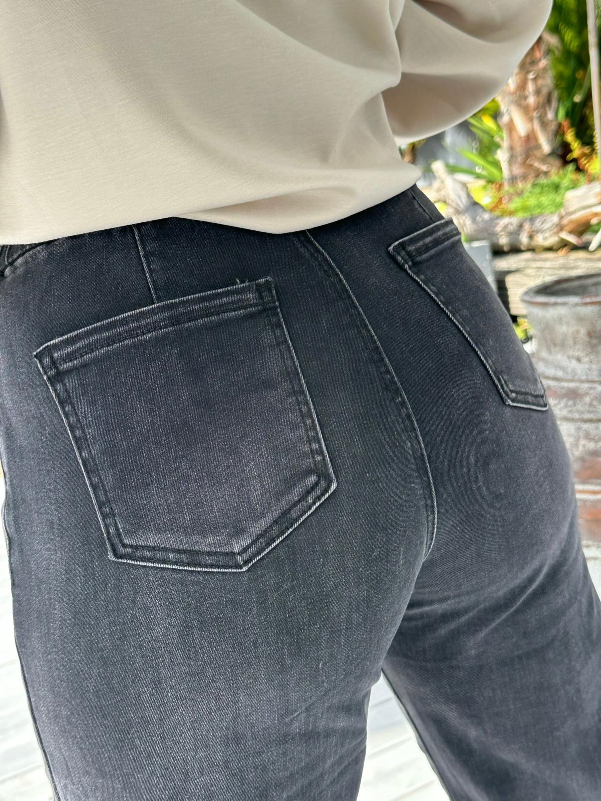 Everyday Comfort Jeans – Washed Black