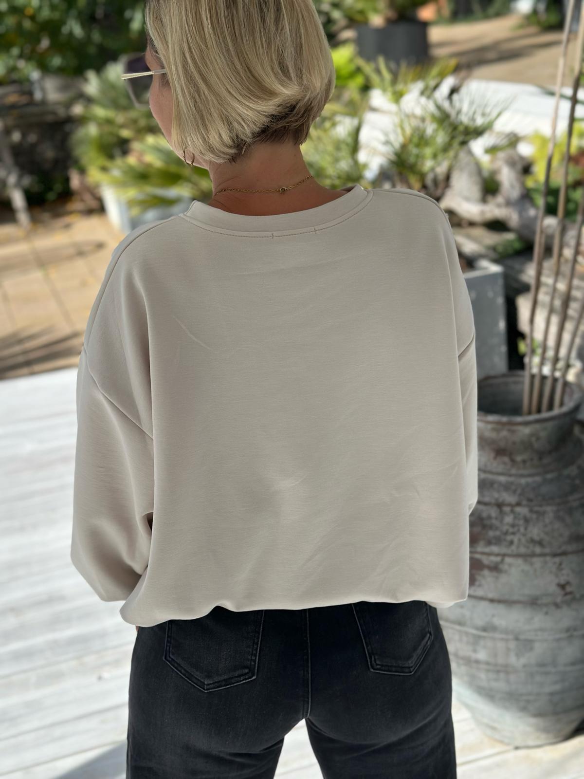 Oversize Sweatshirt „Easy Essential“ – Creme
