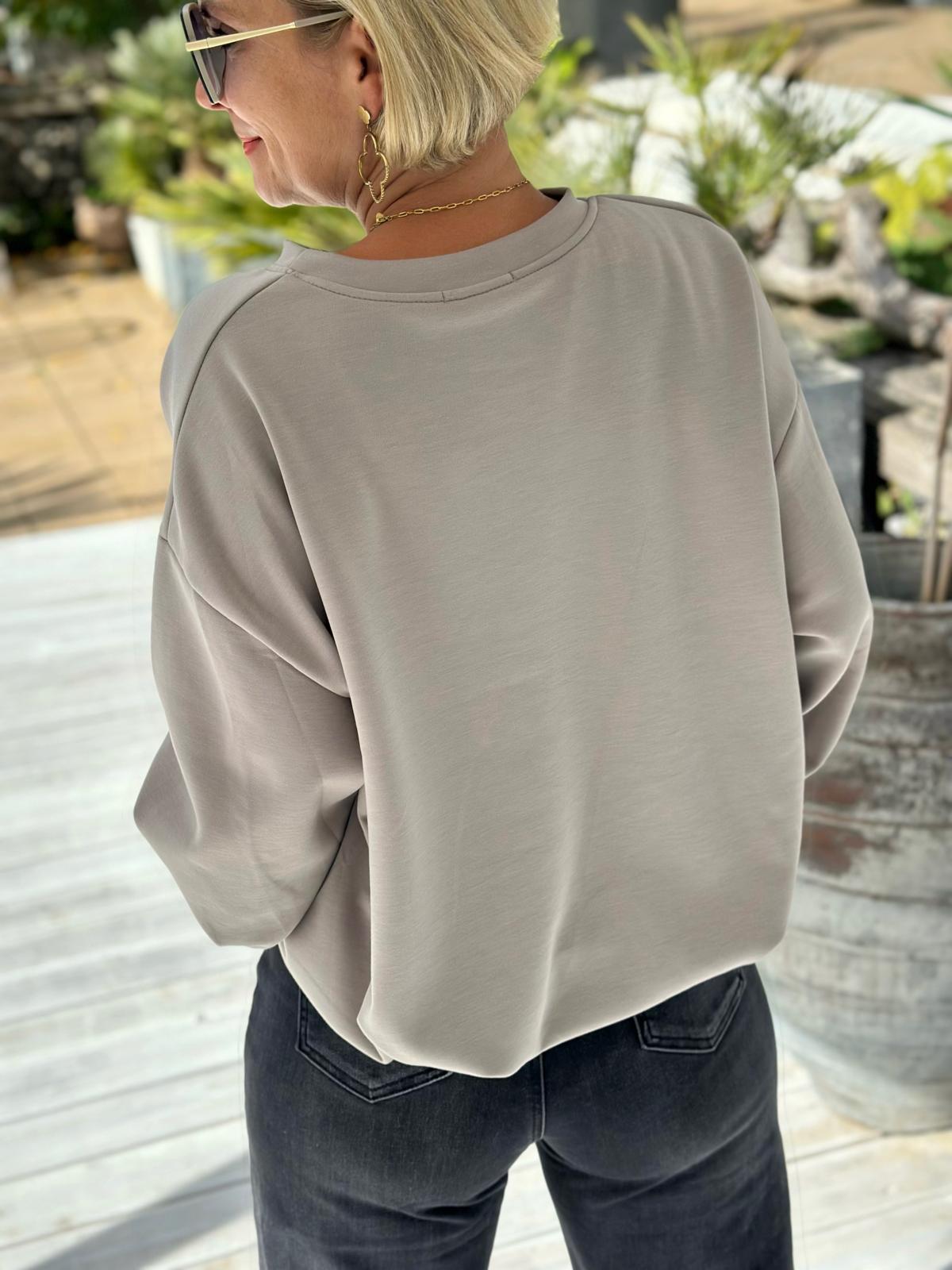 Oversize Sweatshirt „Easy Essential“ – Taupe