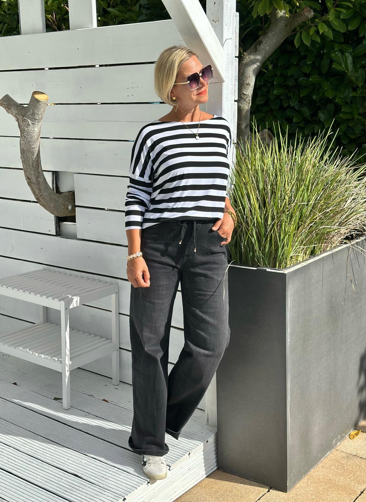 Everyday Comfort Jeans – Washed Black