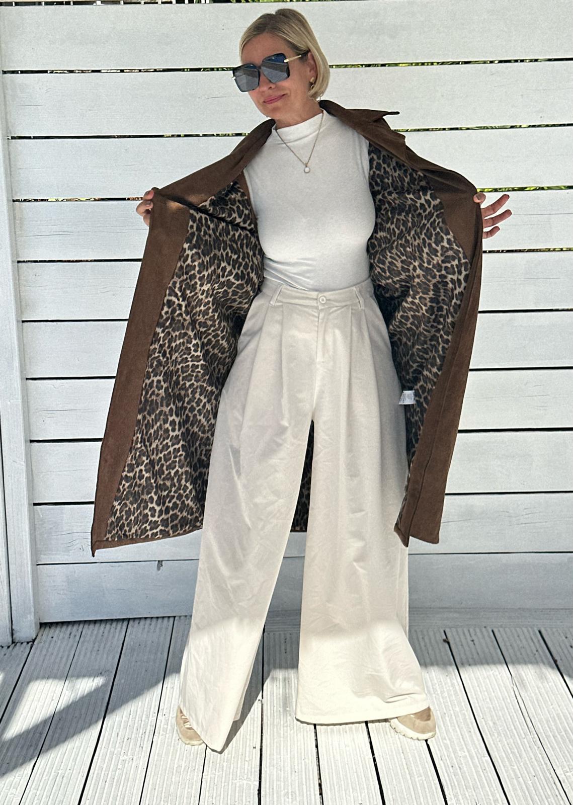 Toffee Love – Trenchcoat in Wildleder-Optik
