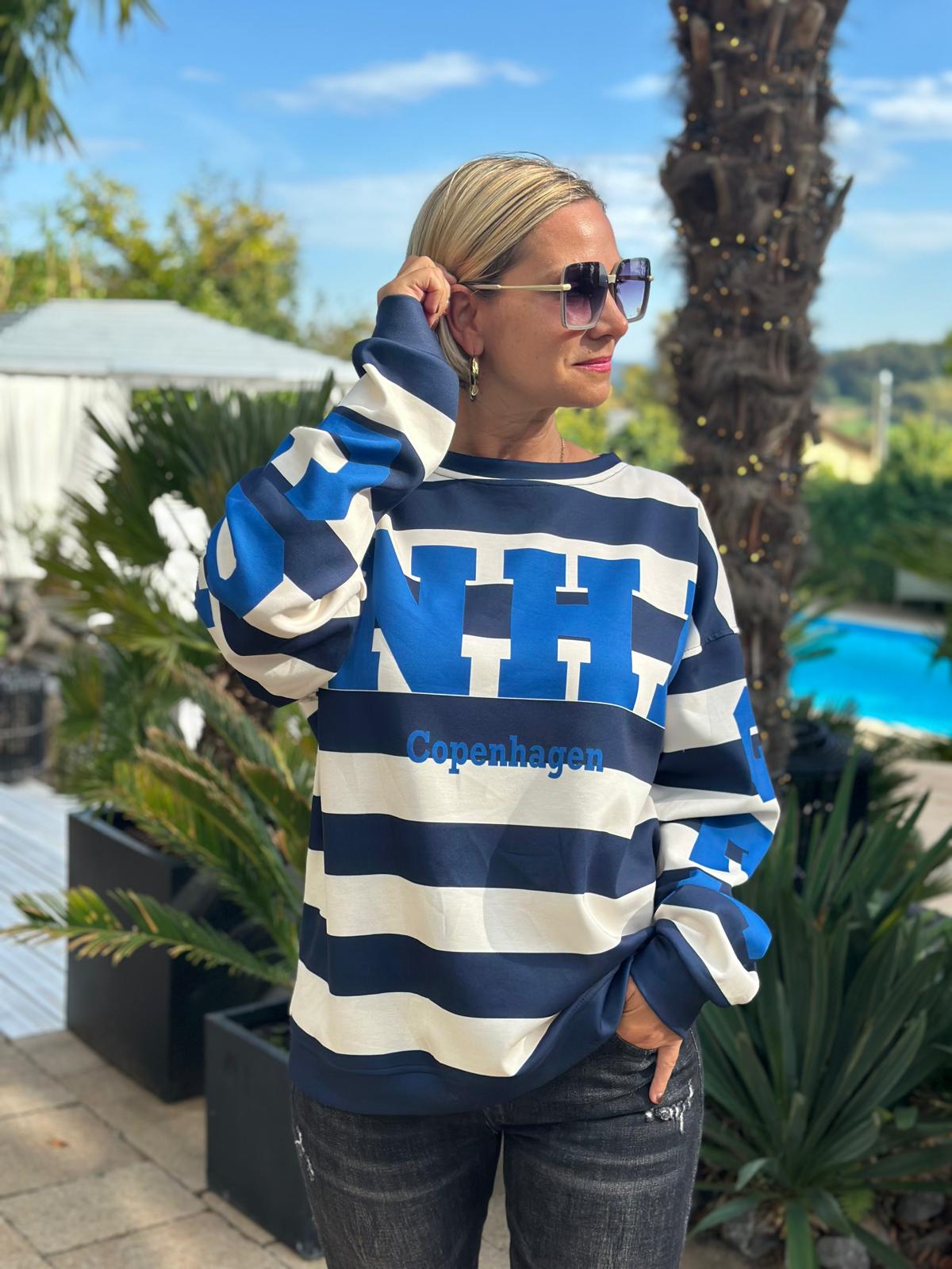 Oversize Sweatshirt „Copenhagen“ - White/Ocean