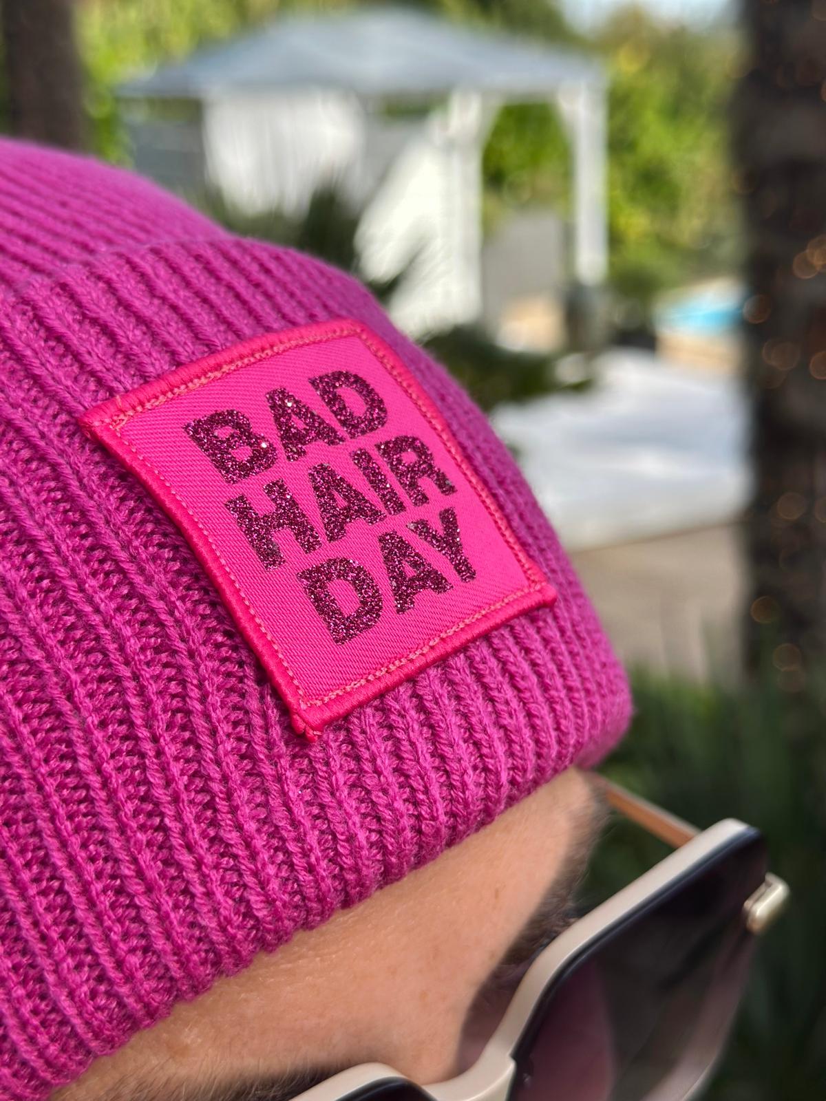 BE FAMOUS Mütze - „Bad Hair Day“ Fuchsia