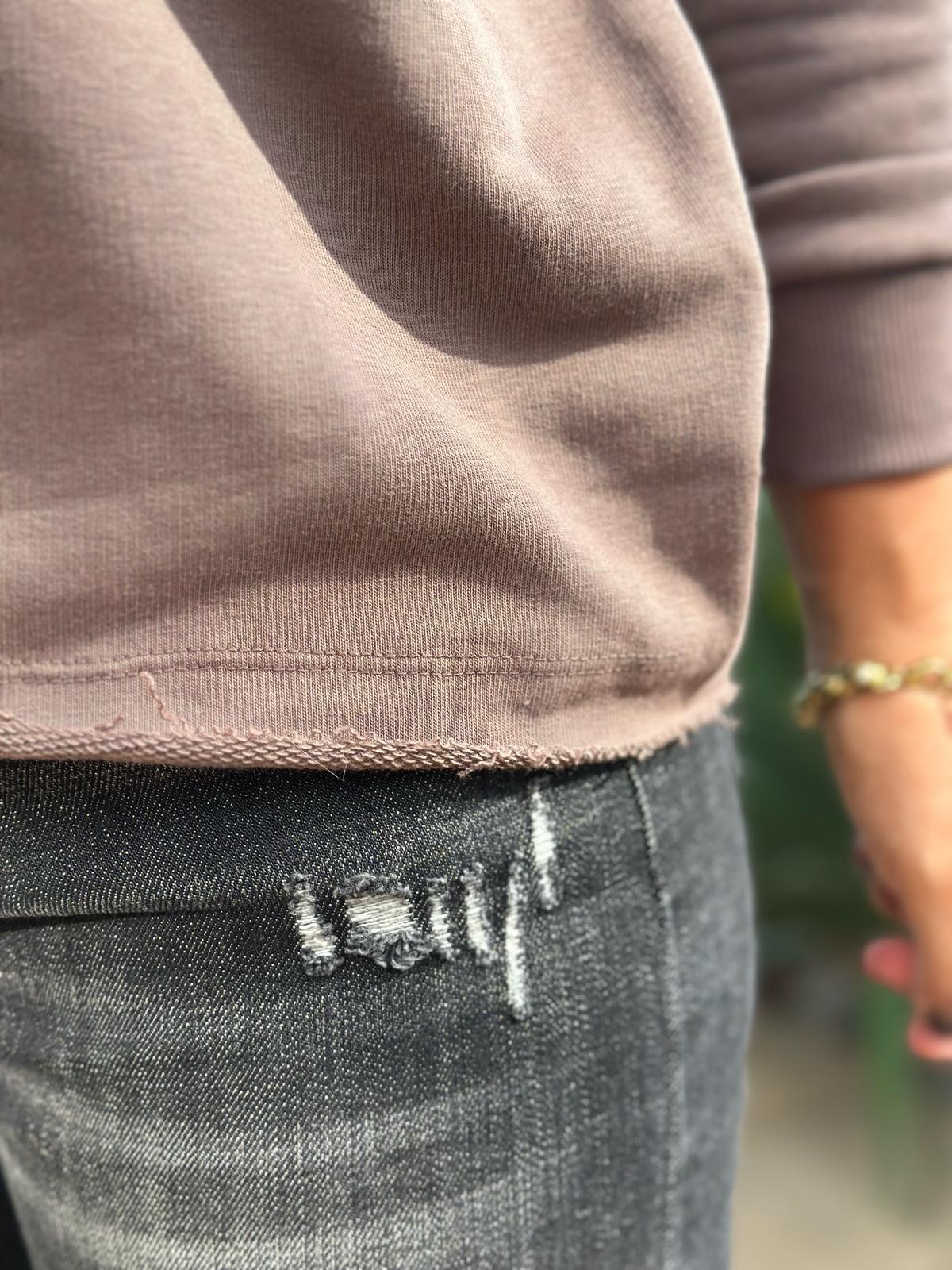 BE FAMOUS „Einfach Fantastisch“ Statement Sweater – Braun