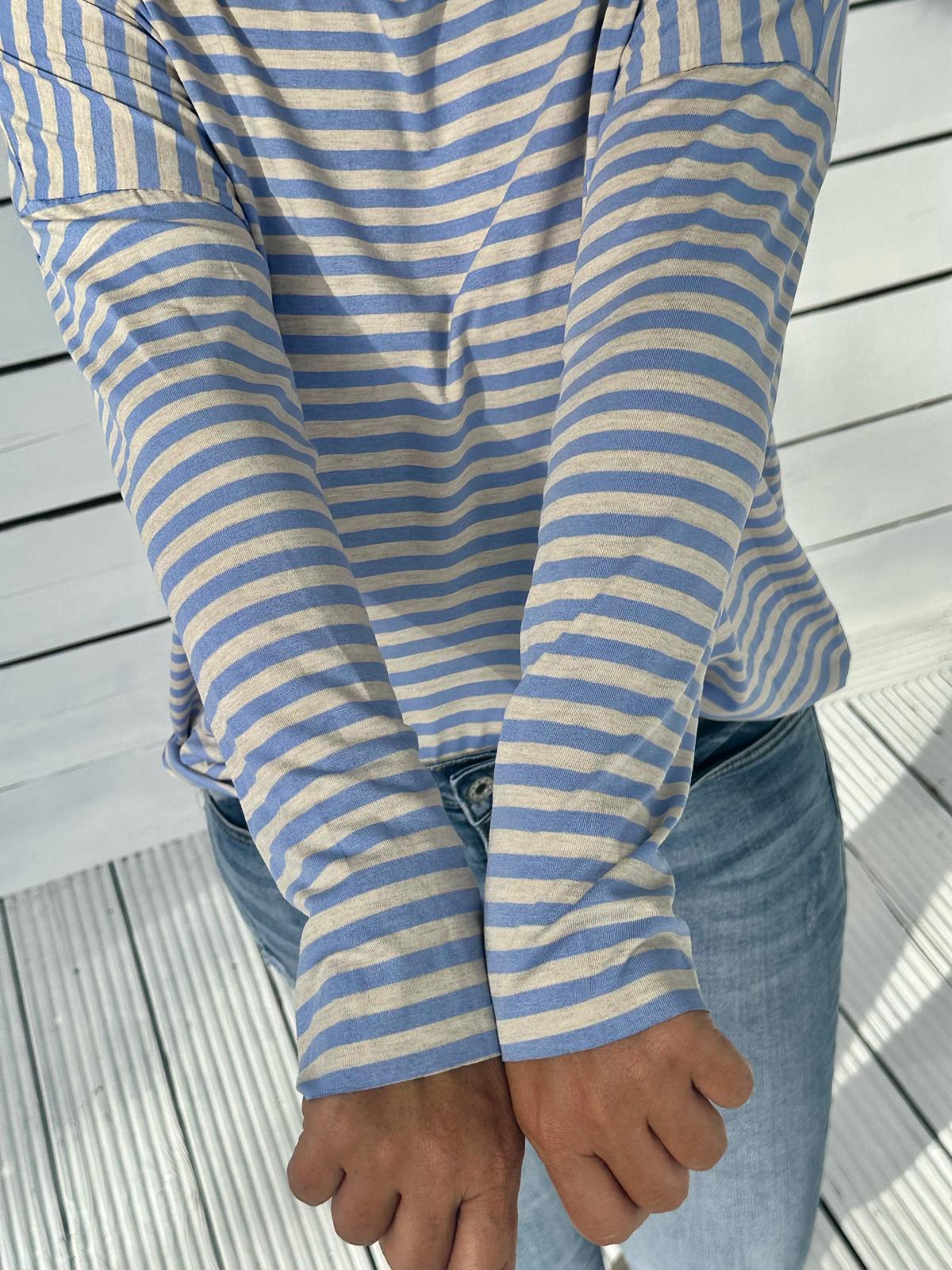 Striped Love Longsleeve – Hellblau/Beige