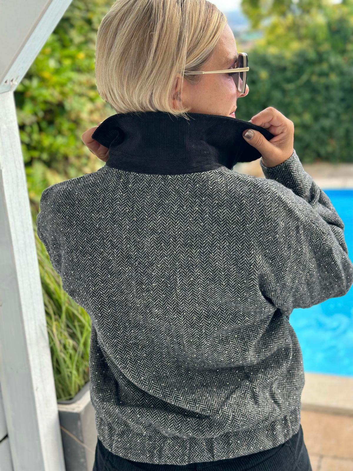 Herringbone Chic Jacke – Grau mit Glitzer-Details