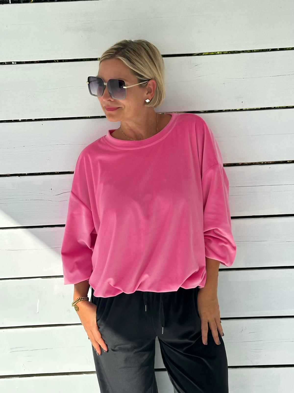 PINK VELVET – Kuschelweicher Oversize-Pullover mit Ballonärmeln