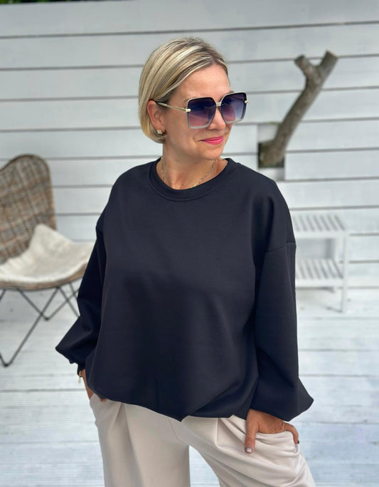 Oversize Sweatshirt „Easy Essential“ – Schwarz