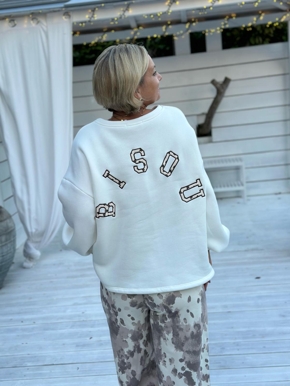 BISOUS Oversize Sweatshirt mit Herzchen-Applikation – Weiß