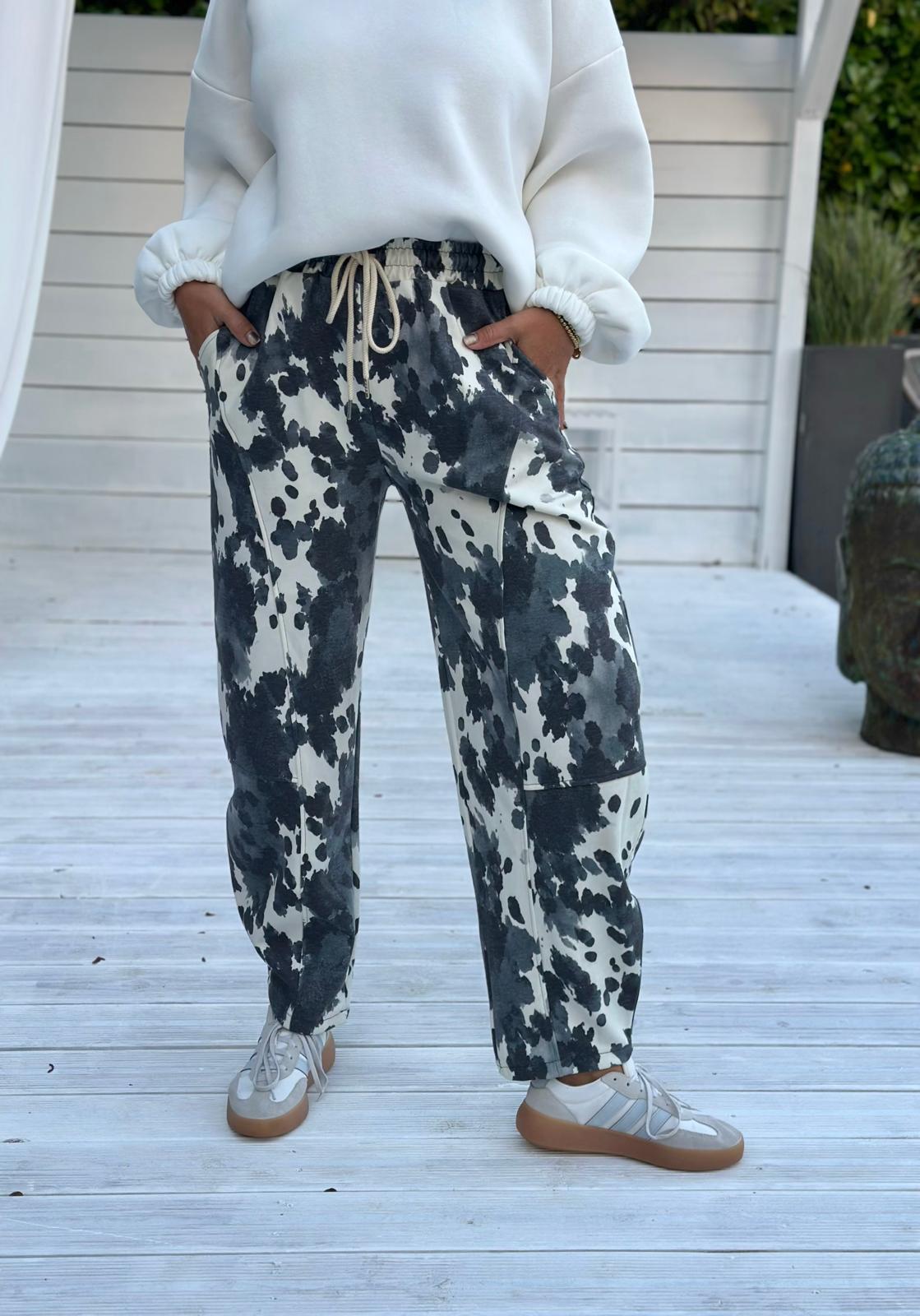 Watercolor Wide Leg Hose mit Batik-Print – Grau/Snow