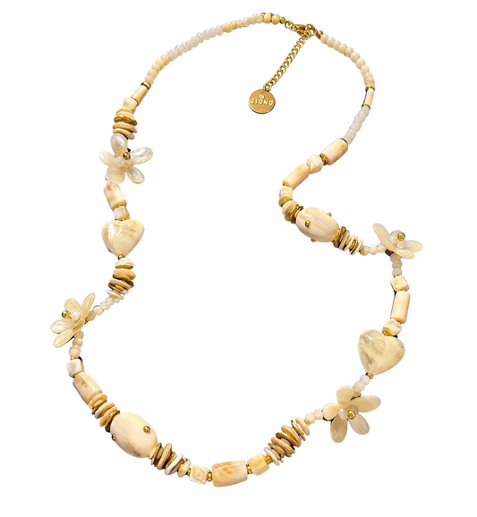 Kette „Golden Flower Pearl“ – verspielt & einzigartig