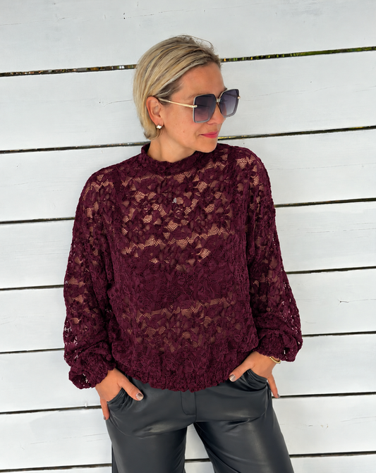 Spitzenbluse „Romantic Lace“ – Light Bordeaux